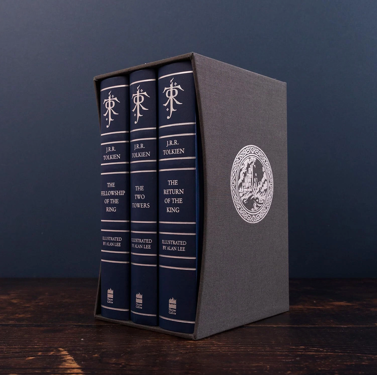 Lord of the Rings Illustrated Hardcover Set (Deluxe Edition)