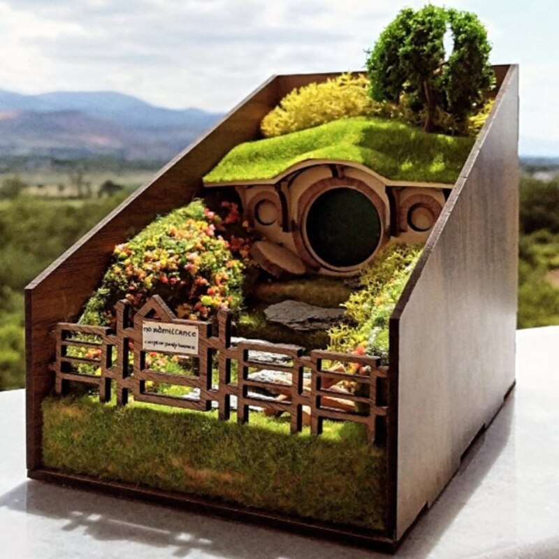 Hobbit & Lord of the Rings Booknooks