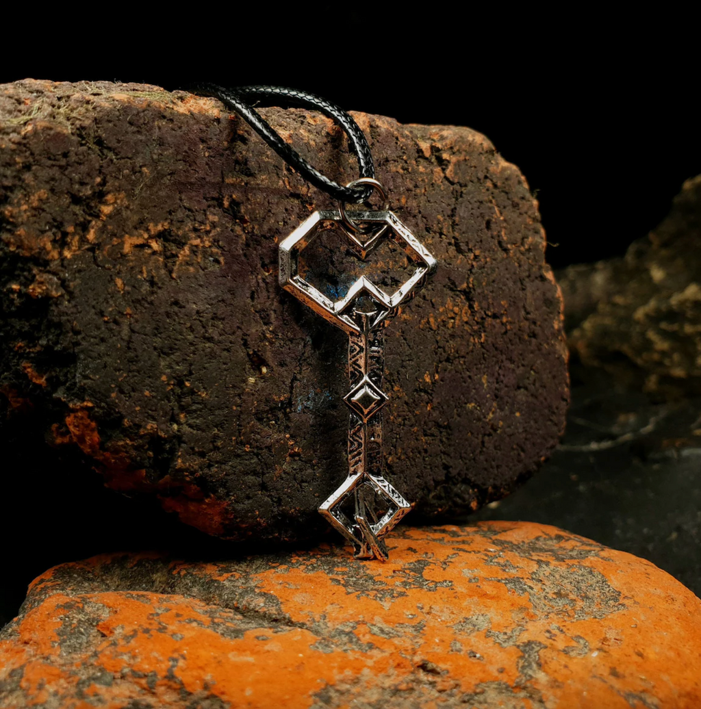 Thorin Oakenshield's Key of Erebor Pendant