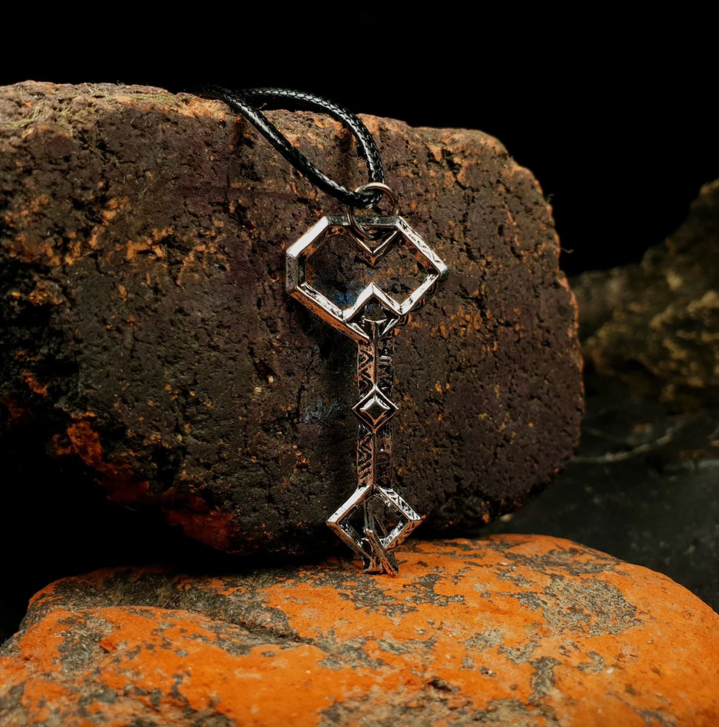 Thorin Oakenshield's Key of Erebor Pendant