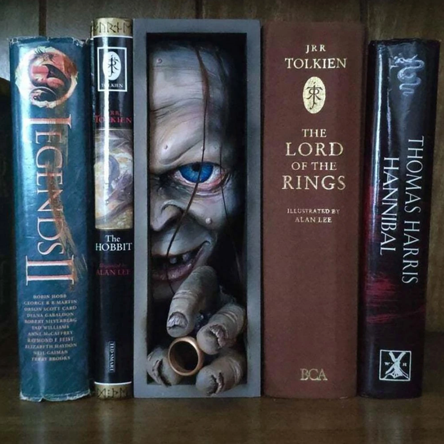 Hobbit & Lord of the Rings Booknooks
