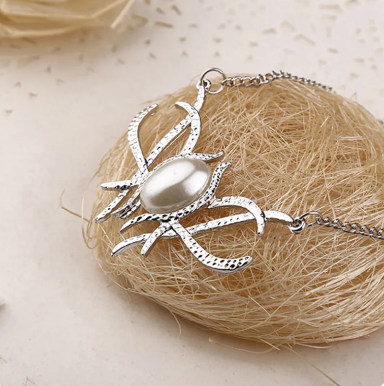 Lady Galadriel's Silver Brooch Pendant