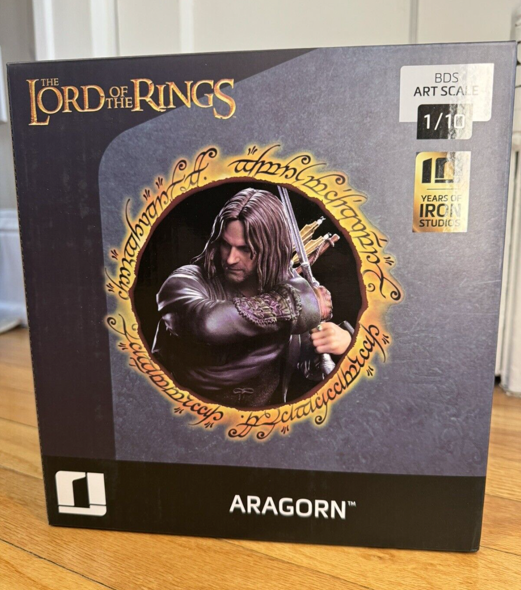 Aragorn Statues