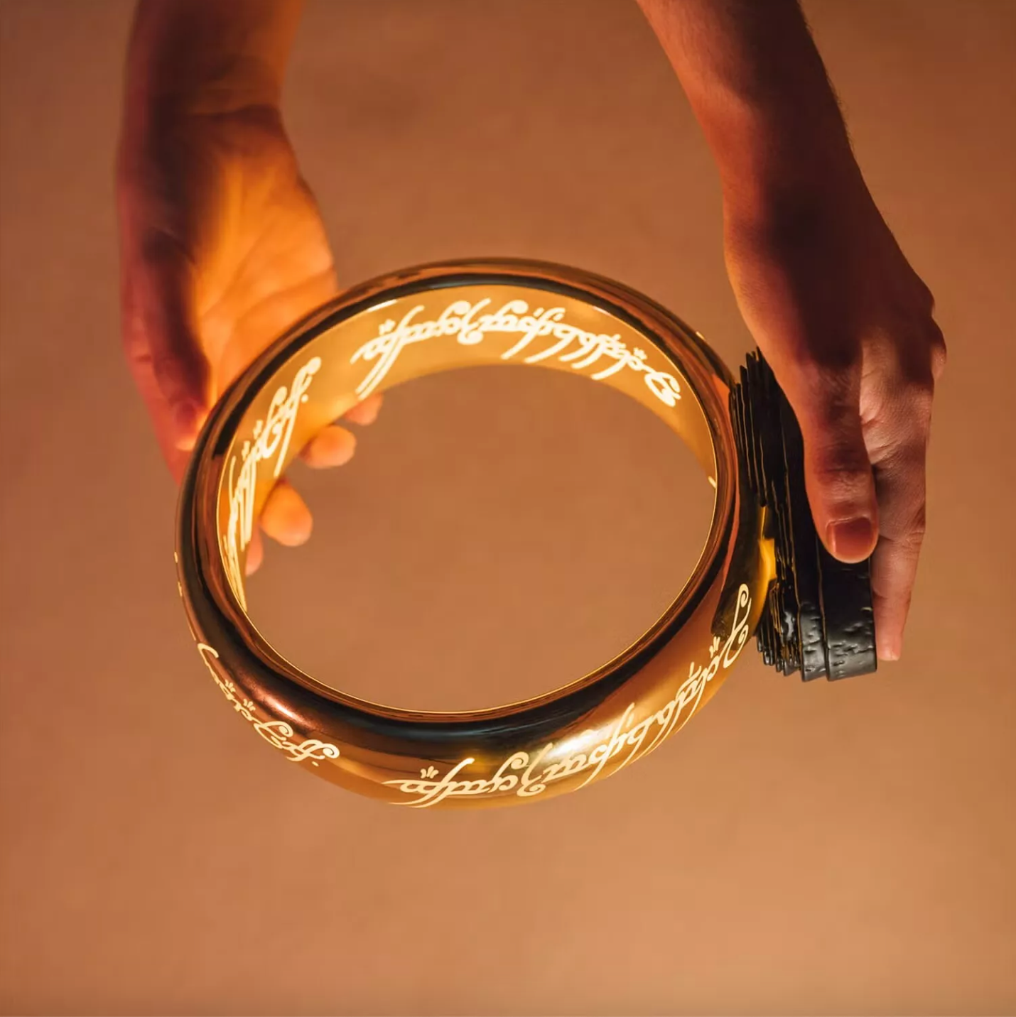 One Ring Table Lamp