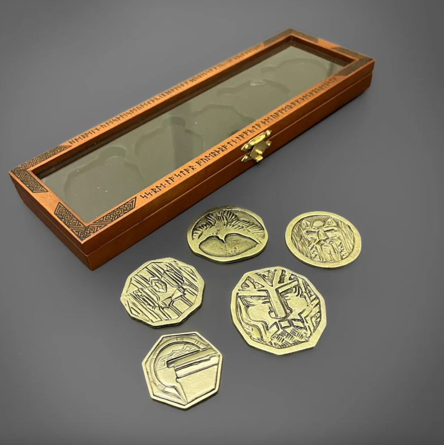 The Hobbit Dwarven Treasure Coin Set